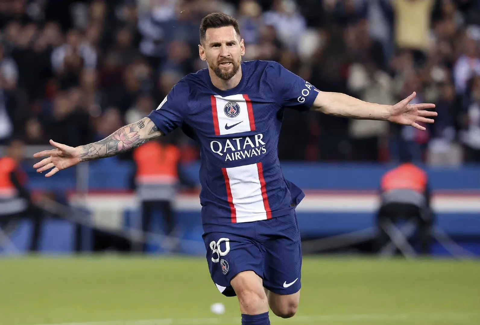 ayx平台网站 -梅西重返赛场，大比分获胜首场状态出色，德国队观众沸腾！(梅西巴萨比赛回放)