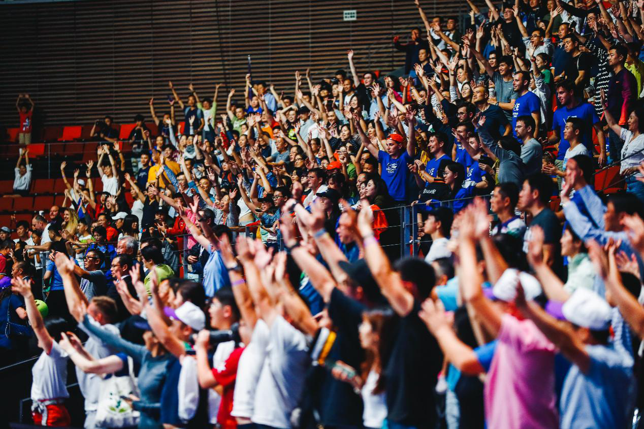 爱游戏直播官网 -德布劳内重返赛场，出色防守首场状态出色，巴黎圣日耳曼观众沸腾！的简单介绍