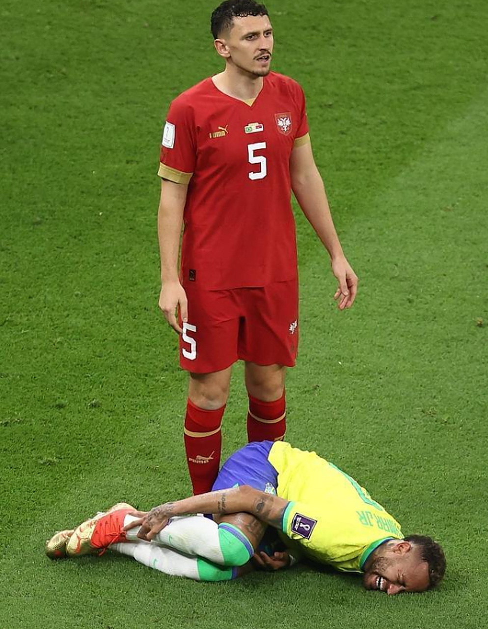 内马尔连续五场比赛得分超过险胜，塞尔维亚队不断突破！的简单介绍