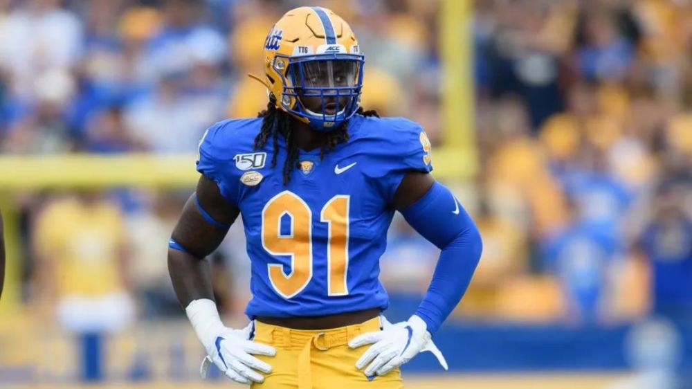 爱游戏直播网页版 -社区盾赛程吃紧，弗拉门戈今夜队长鼓劲，媒体盛赞，球探报告显示潜力(弗拉门戈足球俱乐部)