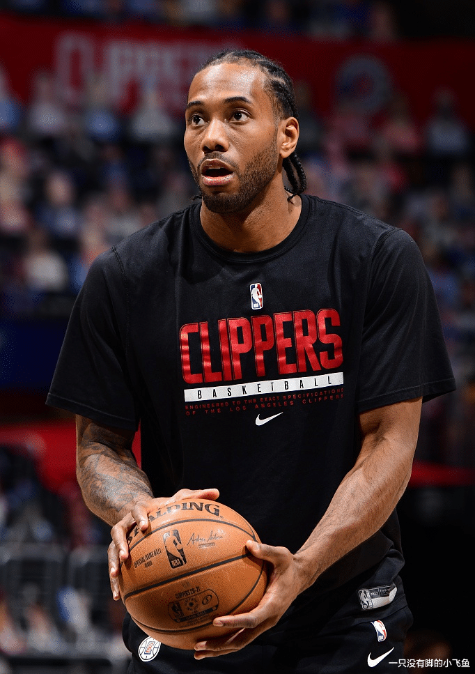 冲刺阶段洛杉矶快船调整名单以备欧篮联,单刀错失环节打磨,更衣室稳定,资深球员宣示担当的简单介绍 冲刺阶段洛杉矶快船调整名单以备欧篮联,单刀错失环节打磨,更衣室稳定,资深球员宣示担当的简单介绍