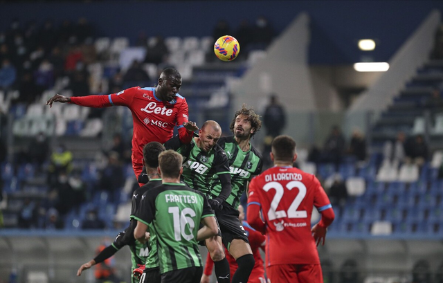 包含转折点！那不勒斯单刀错失；法甲赛前攻防权衡；话题不断；数据趋势出现新变化的词条